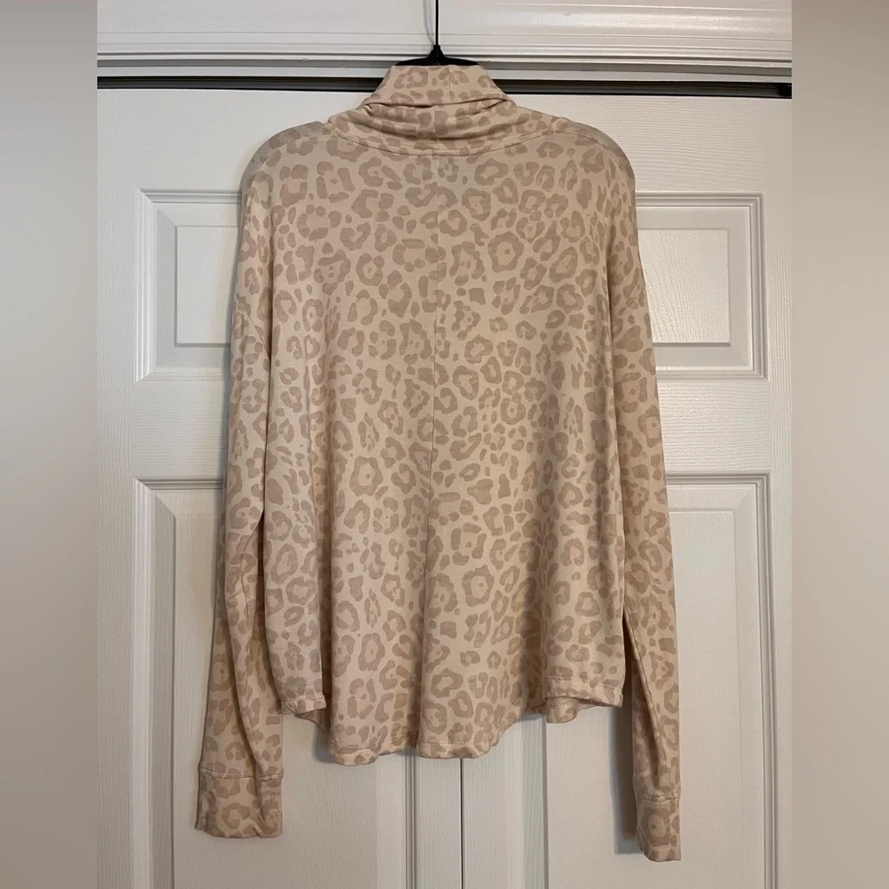 Splendid Beige Leopard Cowl Neck Top - Picture 3 of 8